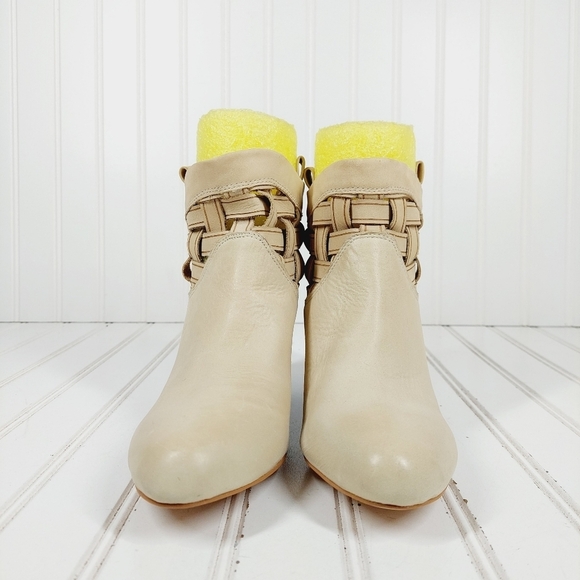 NEW Corso Como Cream Leather Block Heel Slip On Weaved Detail Ankle Boots E396 - Picture 3 of 13